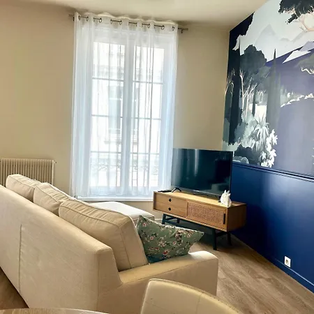 La Lorraine : Cosy En Centre Ville Poitiers Exterior photo