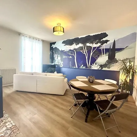 La Lorraine : Cosy En Centre Ville Poitiers Exterior photo